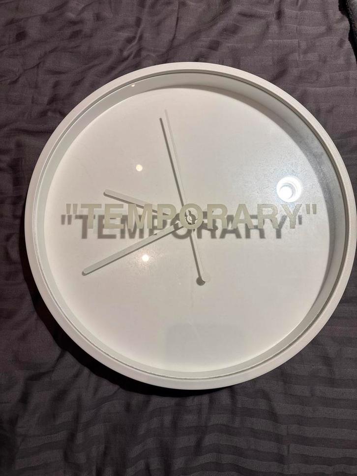 Virgil Abloh x IKEA MARKERAD Klok, Huis en Inrichting, Woonaccessoires | Klokken, Zo goed als nieuw, Wandklok, Analoog, Ophalen of Verzenden