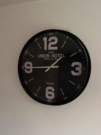 Klok, Huis en Inrichting, Woonaccessoires | Klokken, Ophalen, Zo goed als nieuw, Wandklok