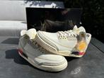 Jordan 3 Retro SP J Balvin “Medellín Sunset” Maat 45, Kleding | Heren, Schoenen, Overige kleuren, Nieuw, Ophalen of Verzenden