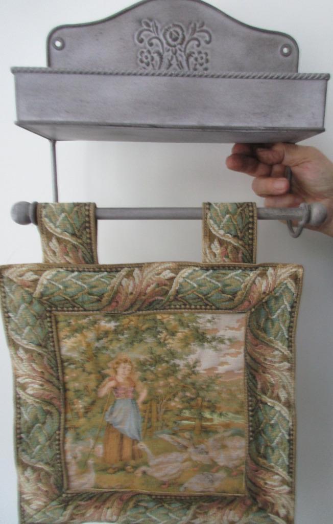 vintage: zinken kammenbak met gobelin wandkleed, Antiek en Kunst, Curiosa en Brocante, Ophalen of Verzenden