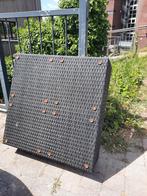 Gratis zwarte rattan tafel (zonder glasplaat), Ophalen, Gebruikt, Wicker
