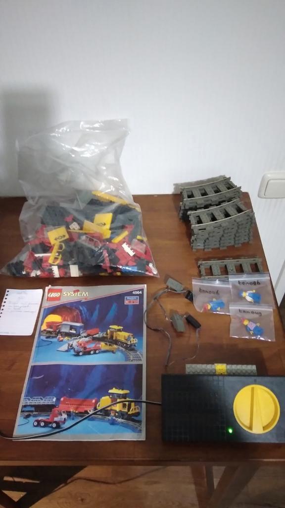 lego 9v 4564 freigt rail runner. Trein set., Kinderen en Baby's, Speelgoed | Duplo en Lego, Gebruikt, Ophalen of Verzenden
