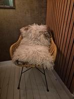 Set van 2 rotanstoelen met zwarte poten..ibiza style, Ophalen, Bruin, Vintage, Zo goed als nieuw
