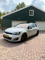 Volkswagen Golf GTI Performance 2015 320PK Stage 2 zeer netj, 65 €/maand, 4 cilinders, 1984 cc, Wit