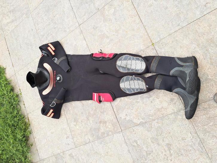 Norhern diver , stevig neopreen droogpak xl, Watersport en Boten, Duiken, Zo goed als nieuw, Duikpak, Ophalen