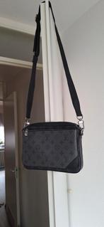Heren schoudertas, Sieraden, Tassen en Uiterlijk, Tassen | Schoudertassen, Ophalen of Verzenden, Nieuw, Grijs, Overige merken