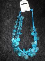 Mooie korte hals ketting met houten blauwe schijfjes, Verzenden, Nieuw, Blauw