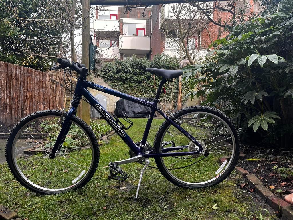 ≥ Cannondale F400 Hardtail Mountain Bike Made in USA — Fietsen