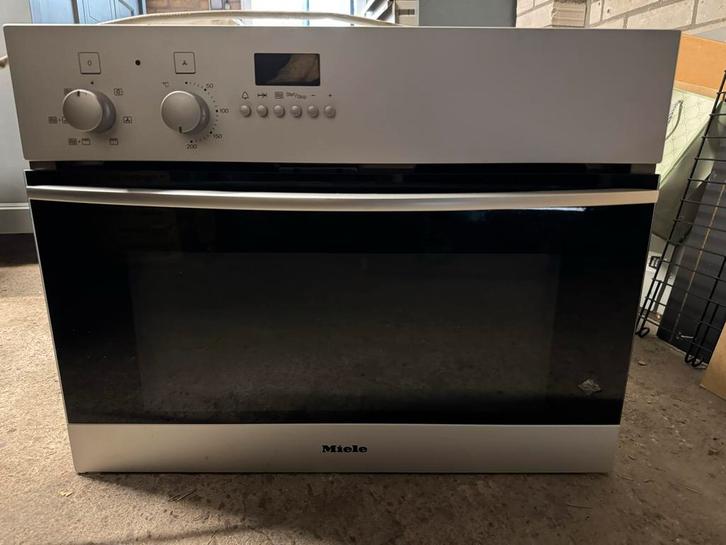 Combi-oven Miele - Defecte Magnetron, Witgoed en Apparatuur, Ovens, Niet werkend, Oven met grill, 45 tot 60 cm, Hete lucht, Ophalen