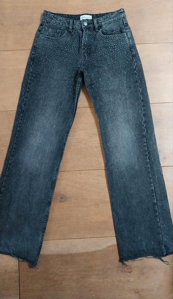 Zara zwarte spijkerbroek met strass steentjes/ glitters, 36 beschikbaar voor biedingen