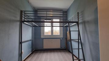 Hoogslaper 2m bij 90cm beschikbaar voor biedingen