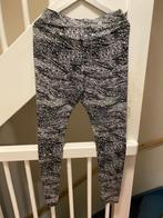 HEMA PRINTED DAMES LEGGING, MAAT; L, Kleding | Dames, Leggings, Maillots en Panty's, Legging, Zwart, Ophalen of Verzenden, Hema