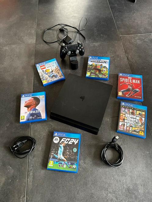 Playstation 4 Slim met 6 spellen en controller, Spelcomputers en Games, Spelcomputers | Sony PlayStation 4, Gebruikt, Slim, 500 GB