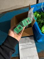 Garderobe Numers, bak vol garderobe, Jassen, Labels, Nummers, Ophalen of Verzenden, Zo goed als nieuw