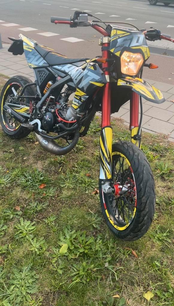 Fantic xm 50 competition 77cc, Fietsen en Brommers, Brommers | Crossbrommers, Zo goed als nieuw, Overige merken, Ophalen