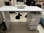 Nagel tafel met afzuiging, stoel en armsteun, Ophalen, Wit, Zo goed als nieuw, Handen en Nagels