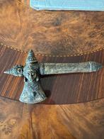 Rituele bijltje brons, Ophalen of Verzenden, Zo goed als nieuw, Bruin, Overige materialen