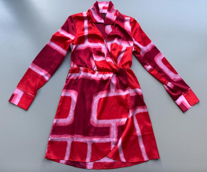 Vero moda jurk, Kleding | Dames, Jurken, Nieuw, Maat 38/40 (M), Rood, Boven de knie, Ophalen of Verzenden
