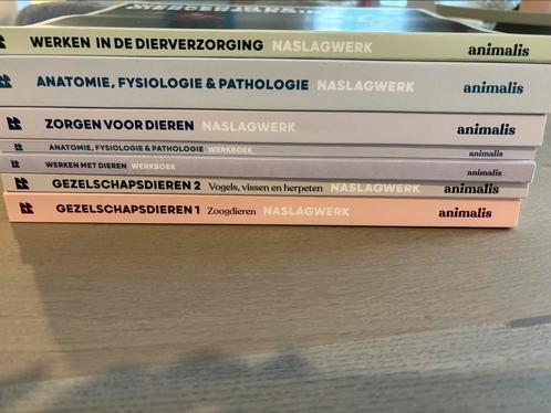 Studieboeken Animalis, opleiding Dierverzorging, Boeken, Partijen en Verzamelingen, Zo goed als nieuw, School, Studie en Wetenschap