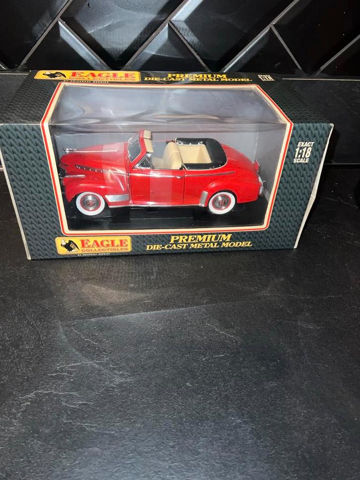 Chevrolet Deluxe Convertible 1941 - Nieuw in doos!, Hobby en Vrije tijd, Modelauto's | 1:18, Nieuw, Auto, Overige merken, Ophalen of Verzenden