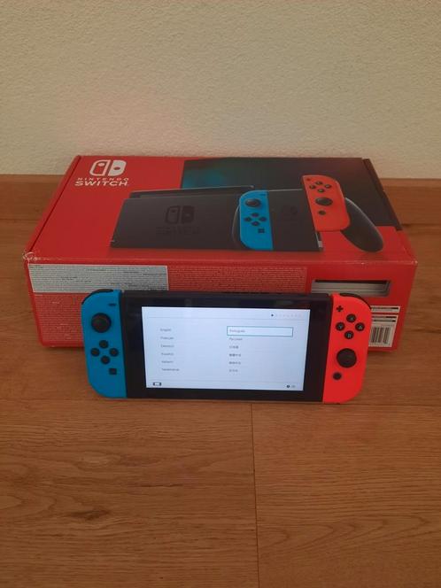 Nintendo Switch v2 - Zo goed als nieuw, Spelcomputers en Games, Spelcomputers | Nintendo Switch, Zo goed als nieuw, Switch 2019 Upgrade