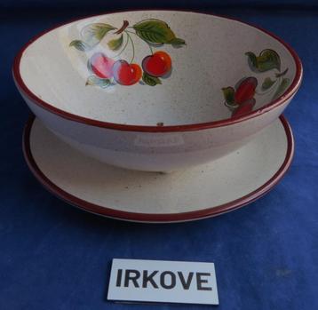 HELE MOOIE FRUITTEST * Met Kersen Decor * beschikbaar voor biedingen