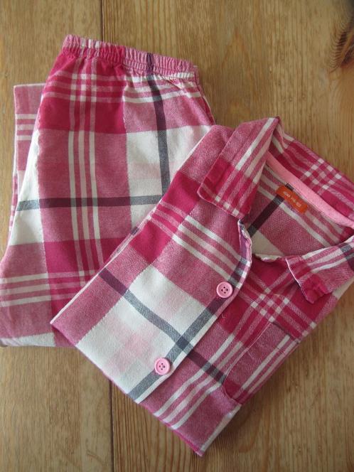 Roze geruite pyjama Hema maat 146, Kinderen en Baby's, Kinderkleding | Maat 146, Gebruikt, Meisje, Nacht- of Onderkleding, Ophalen of Verzenden