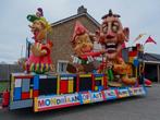 Carnavalswagen met 3 koppen compleet met lichaam, Ophalen of Verzenden