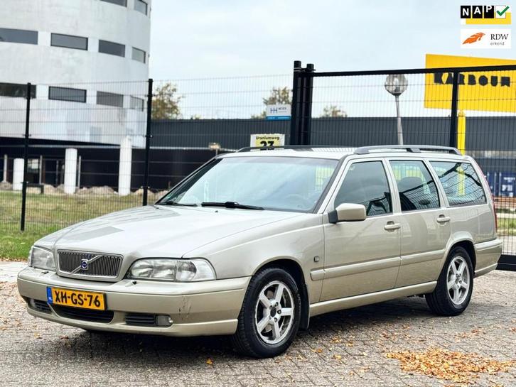 Volvo V70 2.5 Luxury-Line|YOUNGTIMER|AUTOMAAT|LEDER|AIRCO|CR, Auto's, Volvo, Bedrijf, Te koop, V70, ABS, Airconditioning, Boordcomputer