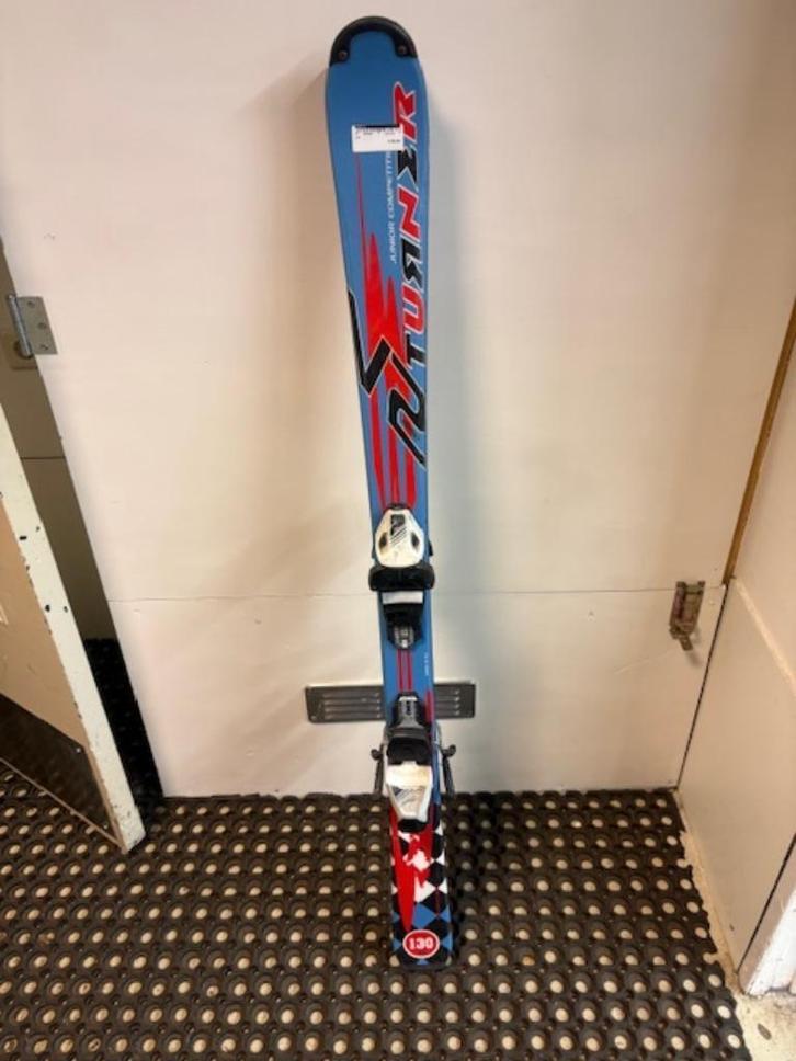 Turner Race V2 Junior Carveski's lengte 130 cm Gebruikt, Sport en Fitness, Skiën en Langlaufen, Gebruikt, Ski's, Skiën, Atomic