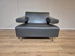 Havee Cloak - Loveseat - Antraciet - Leder - Design - ZGAN, Voltastraat 21, Barneveld, Havee Cloak, Ophalen of Verzenden, Zo goed als nieuw