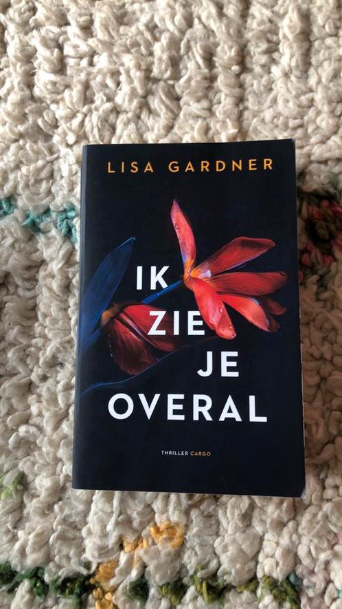 Lisa Gardner - Ik zie je overal, Boeken, Thrillers, Zo goed als nieuw, Nederland, Ophalen of Verzenden
