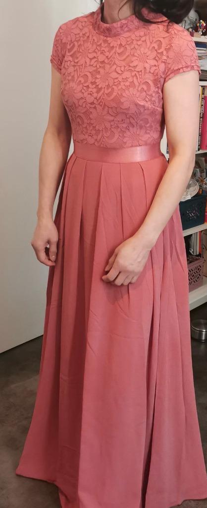 Elegante Lange Jurk in Oudroze - Maat 36, Kleding | Dames, Jurken, Zo goed als nieuw, Maat 36 (S), Roze, Onder de knie, Ophalen of Verzenden