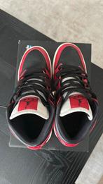 Jordan 1 mid chicago toe, Ophalen of Verzenden, Nieuw, Schoenen
