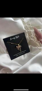 Gloednieuwe Armbanden & Kettingen Set - 31 Stuks, Nieuw, Ophalen of Verzenden, Goud, Overige materialen