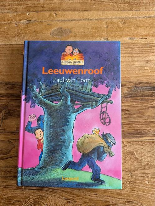 Leeuwenroof - Paul van Loon, Boeken, Kinderboeken | Jeugd | onder 10 jaar, Zo goed als nieuw, Fictie algemeen, Ophalen of Verzenden