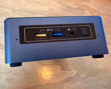 Intel NUC6CAY J3455 quad-core 8GB 120GB SSD beschikbaar voor biedingen