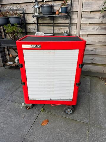 Vintage FACOM 2502 gereedschapswagen beschikbaar voor biedingen