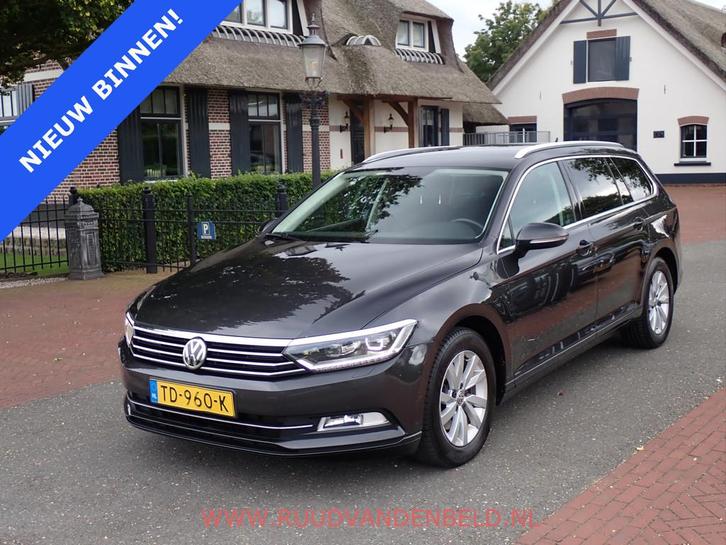 Volkswagen Passat Variant 1.4TSI DSG7 ACC / FULL-LED / NAVIG, Auto's, Volkswagen, Bedrijf, Te koop, Passat, ABS, Adaptive Cruise Control