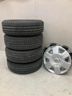 Toyota Yaris wieldoppen + banden, Auto diversen, Ophalen