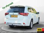 Mitsubishi Outlander 2.4 PHEV Pure (135 PK) 1e-Eig. & Dealer, Auto's, Automaat, 12 maanden, 4 cilinders, Wit