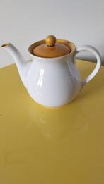 Vintage theepot wit oranjebruin, Huis en Inrichting, Keuken | Servies, Overige typen, Ophalen of Verzenden, Zo goed als nieuw