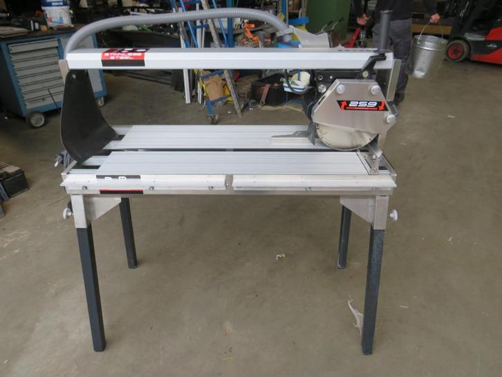 Rodia 259 RS zaagmachine tegelzaagmachine diamantzaagmachine, Doe-het-zelf en Verbouw, Gereedschap | Zaagmachines, Zo goed als nieuw