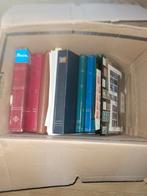 Mooie doos postzegels Nederland en wereld!!, Postzegels en Munten, Postzegels | Volle albums en Verzamelingen, Ophalen of Verzenden