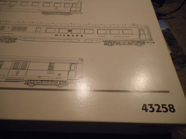 MARKLIN 43258 SNELTREIN RIJTUIGEN SET BERLIJN/HAMBURG, Hobby en Vrije tijd, Modeltreinen | H0, Nieuw, Wagon, Wisselstroom, Märklin