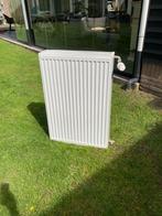 Goede radiator van 2600 Watt, 150 cm of meer, 800 watt of meer, Ophalen of Verzenden, Zo goed als nieuw