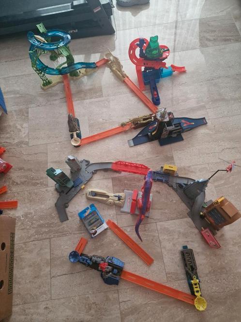 Hotwheels oa , Dino,  politie,  Color splash auto's, Kinderen en Baby's, Speelgoed | Racebanen, Gebruikt, Handmatig, Hot Wheels