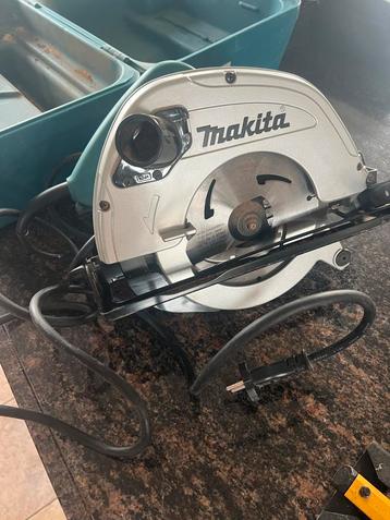 Makita Cirkelzaag - Betrouwbaar en Krachtig! beschikbaar voor biedingen