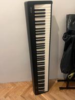 Roland FP-10 digitale piano — zo goed als nieuw + standaard, Ophalen