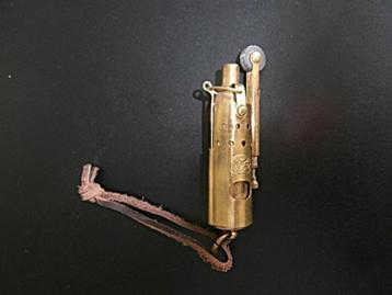 Aansteker Loopgraven Army and Navy Lighter Koper beschikbaar voor biedingen
